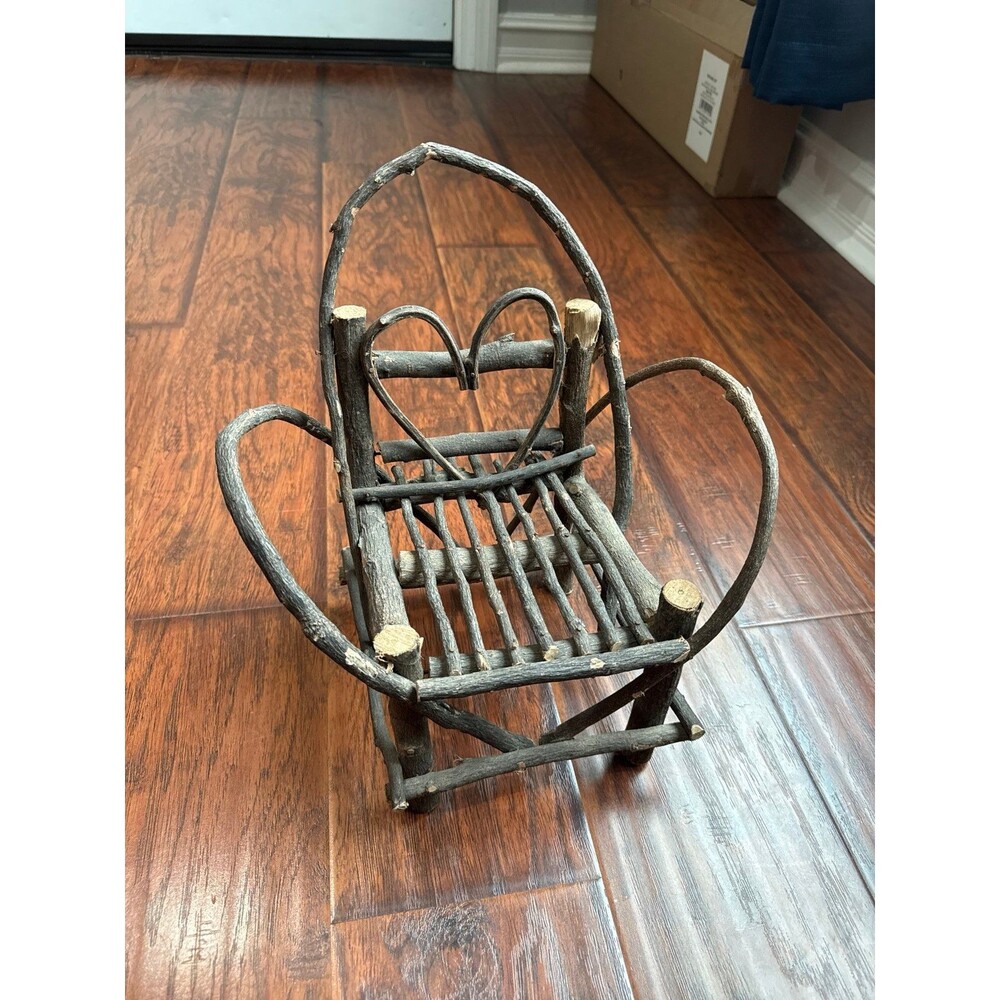 VINTAGE EARLY AMERICAN MINI HAND MADE TWIG CHAIR